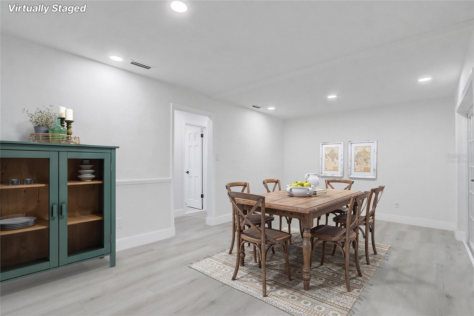 Image 6 of 38 For 3100 Las Palmas Drive