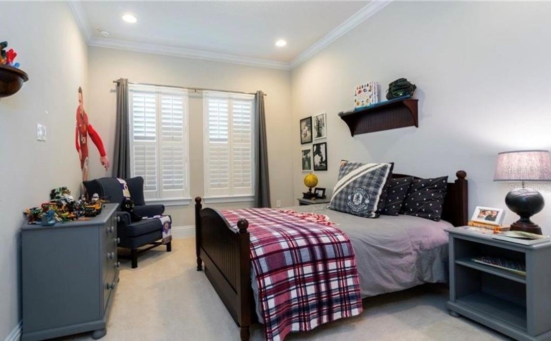 Image 18 of 19 For 10407 Warrick Street