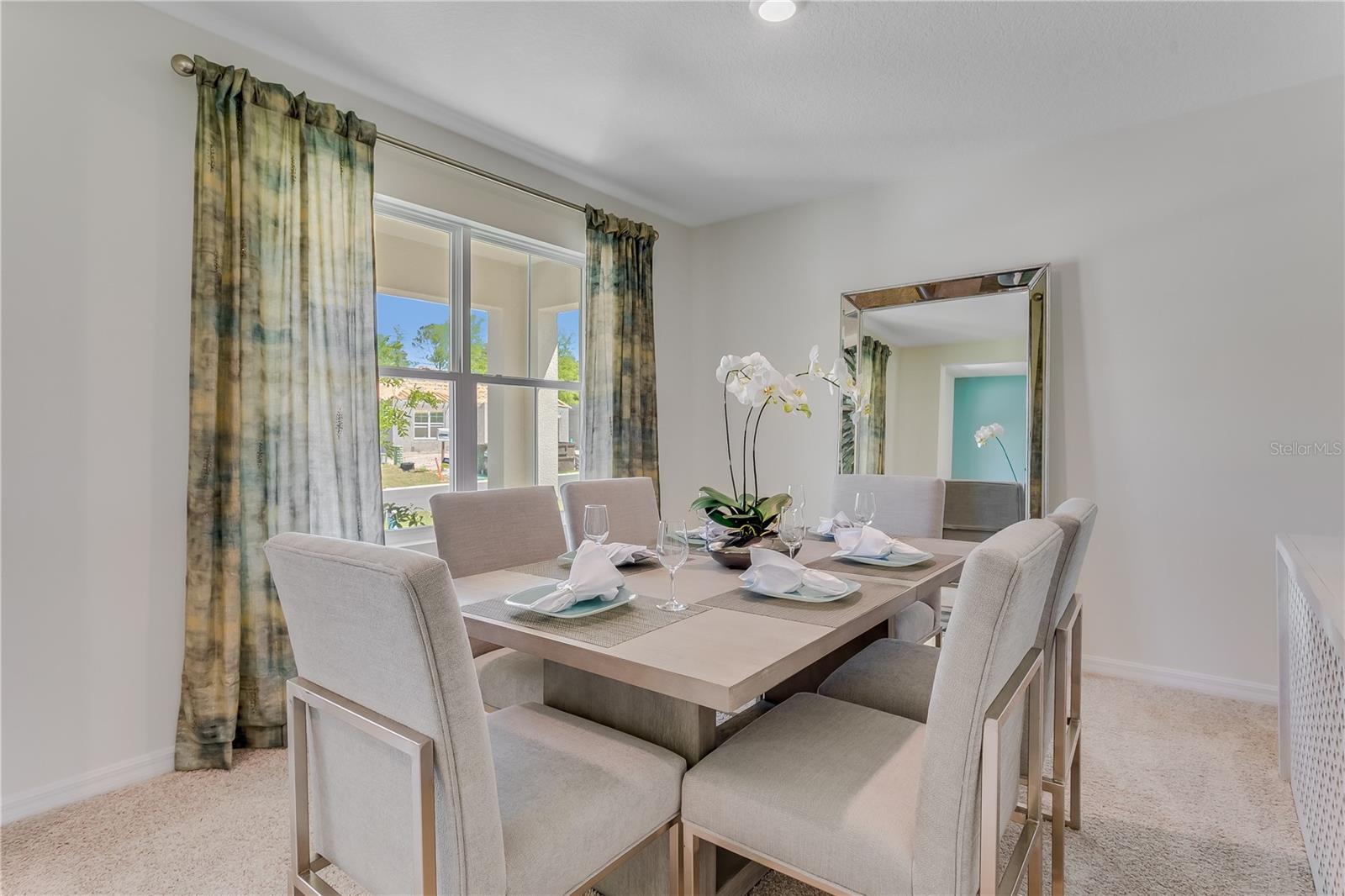 Image 4 of 35 For 279 Wisteria Court