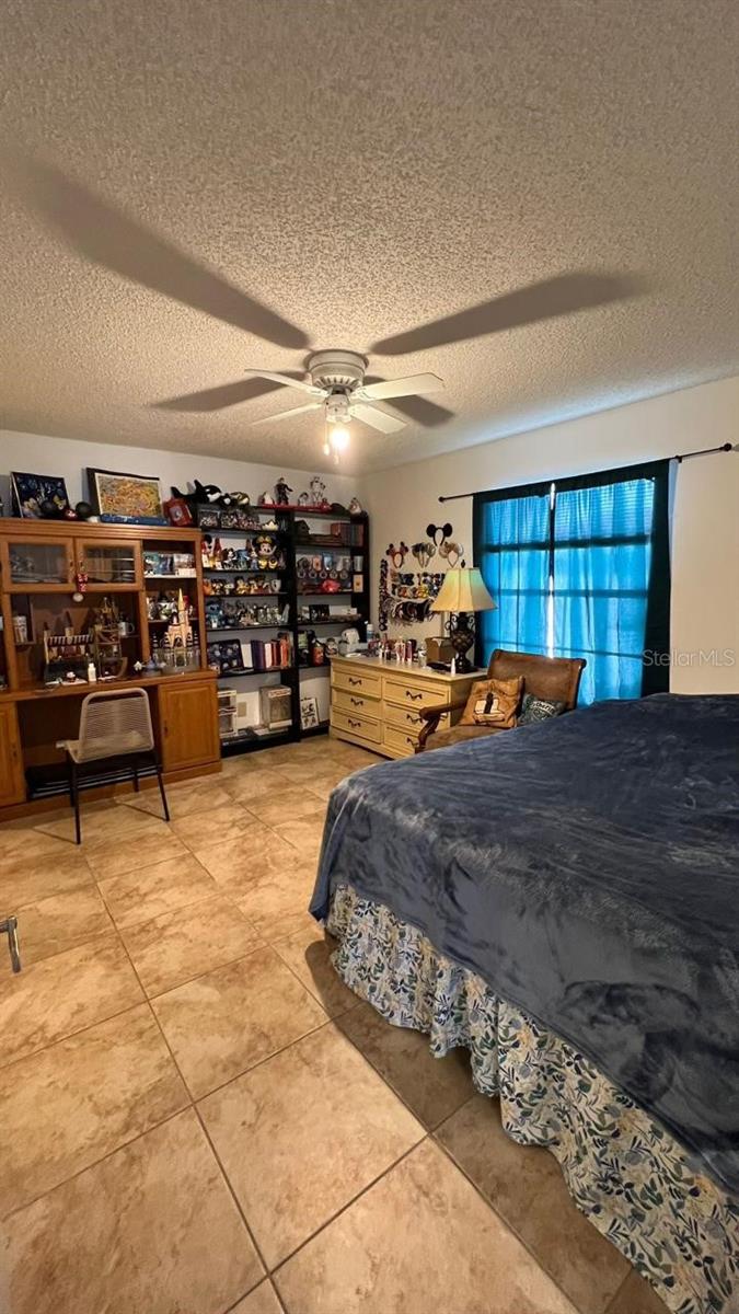 Image 12 of 18 For 11582 Westwood Boulevard 1428