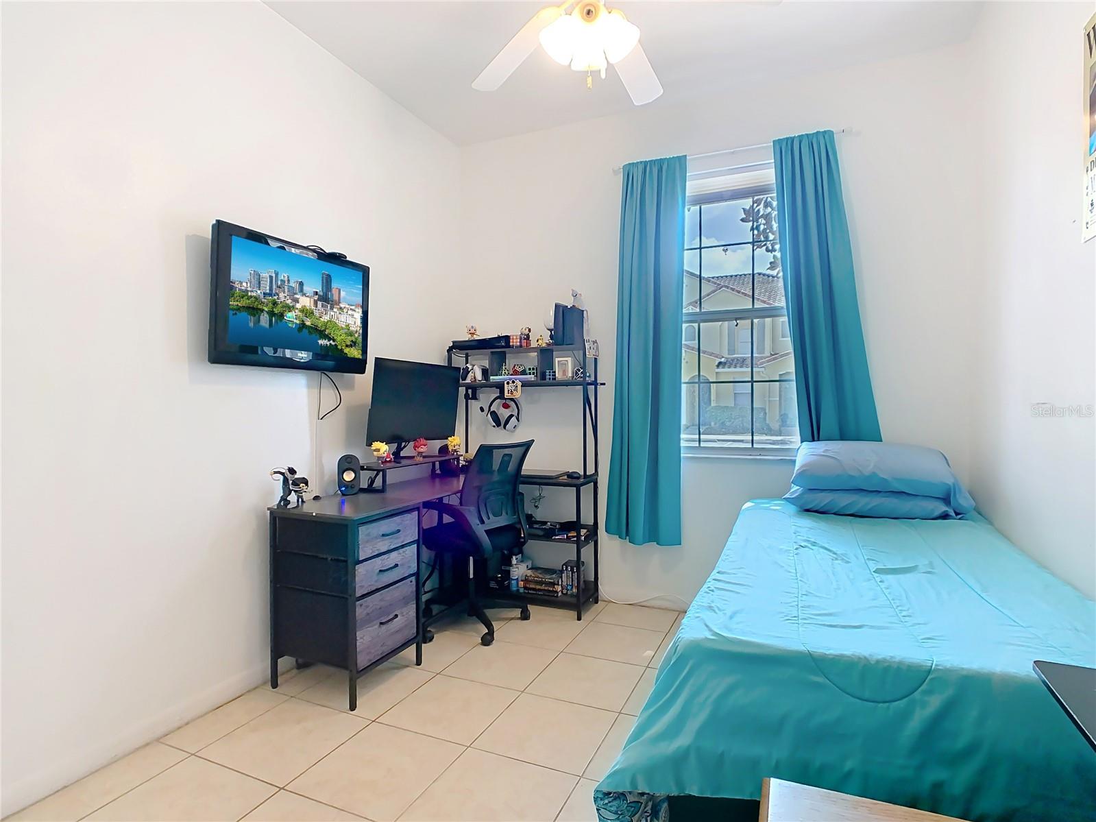 Image 25 of 41 For 2662 Mayaguana Street
