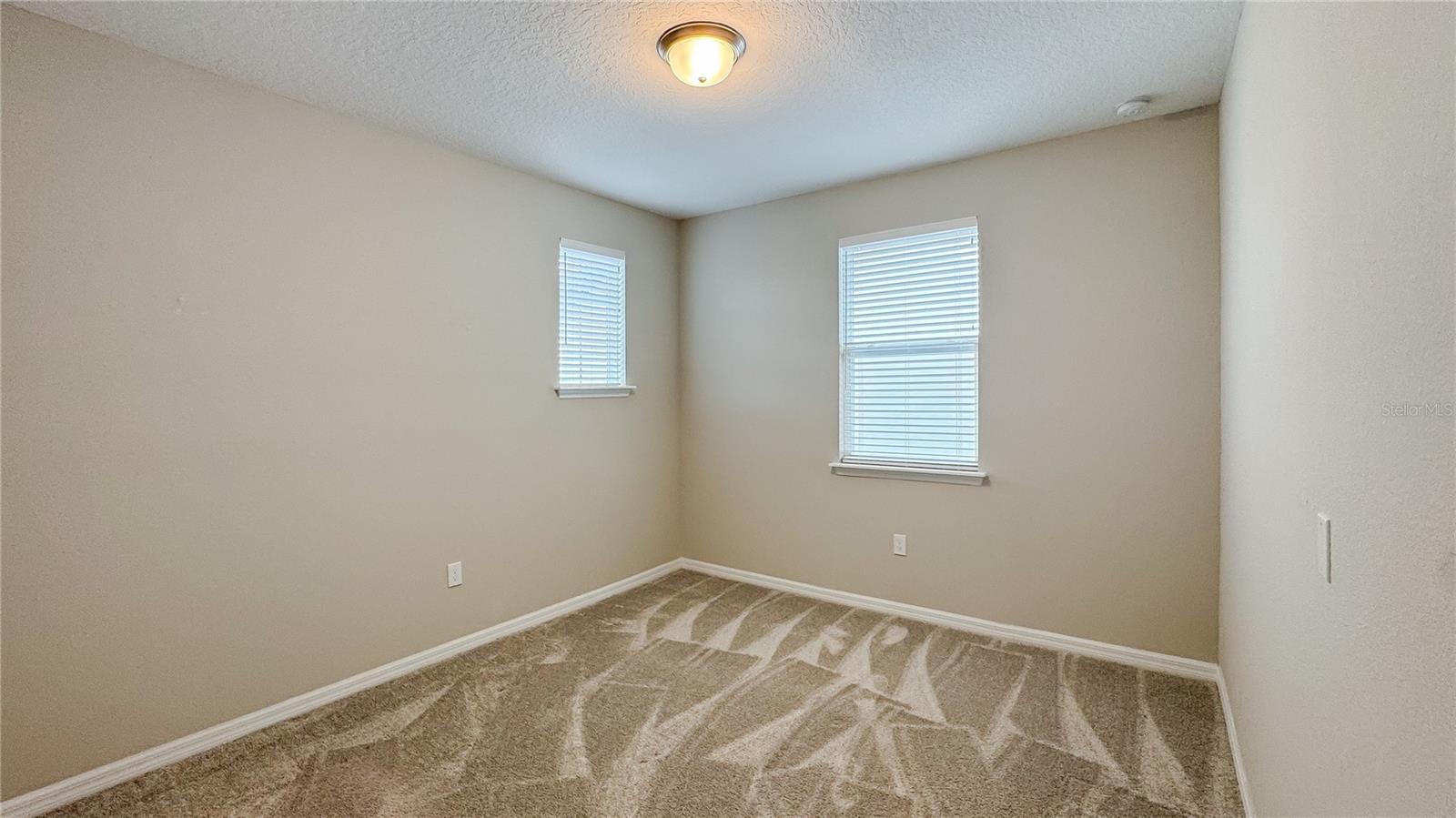 Image 24 of 29 For 9917 Summerlake Groves Street