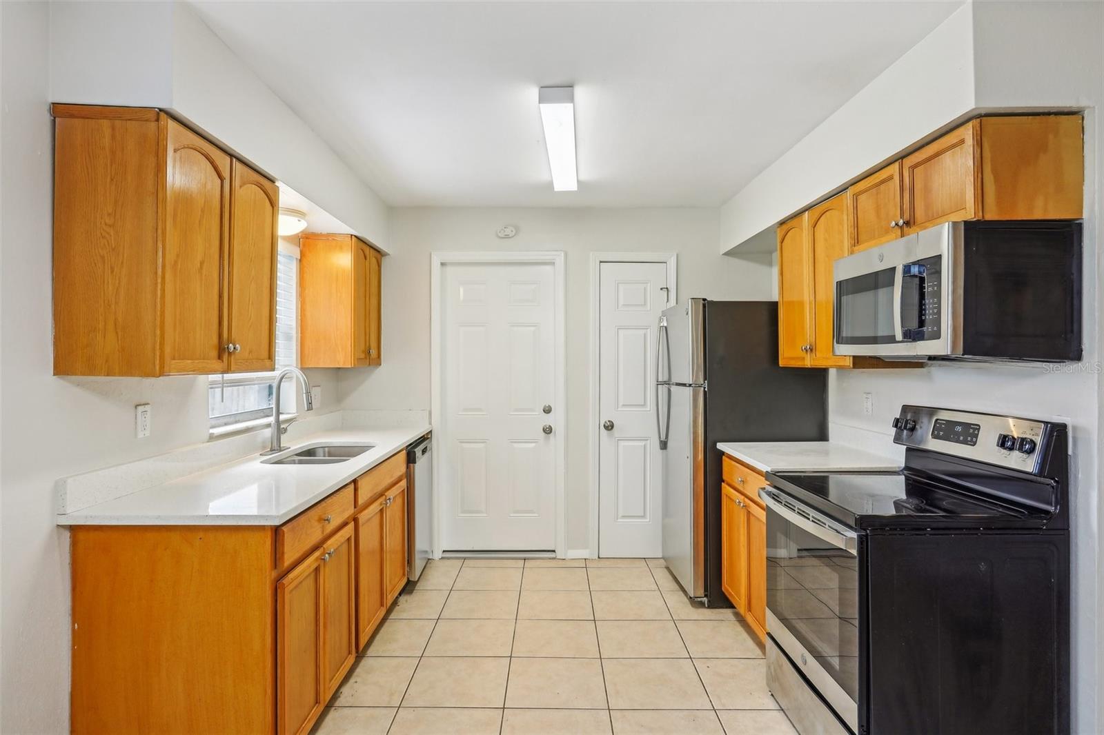 Image 11 of 29 For 384 Zinnia Drive