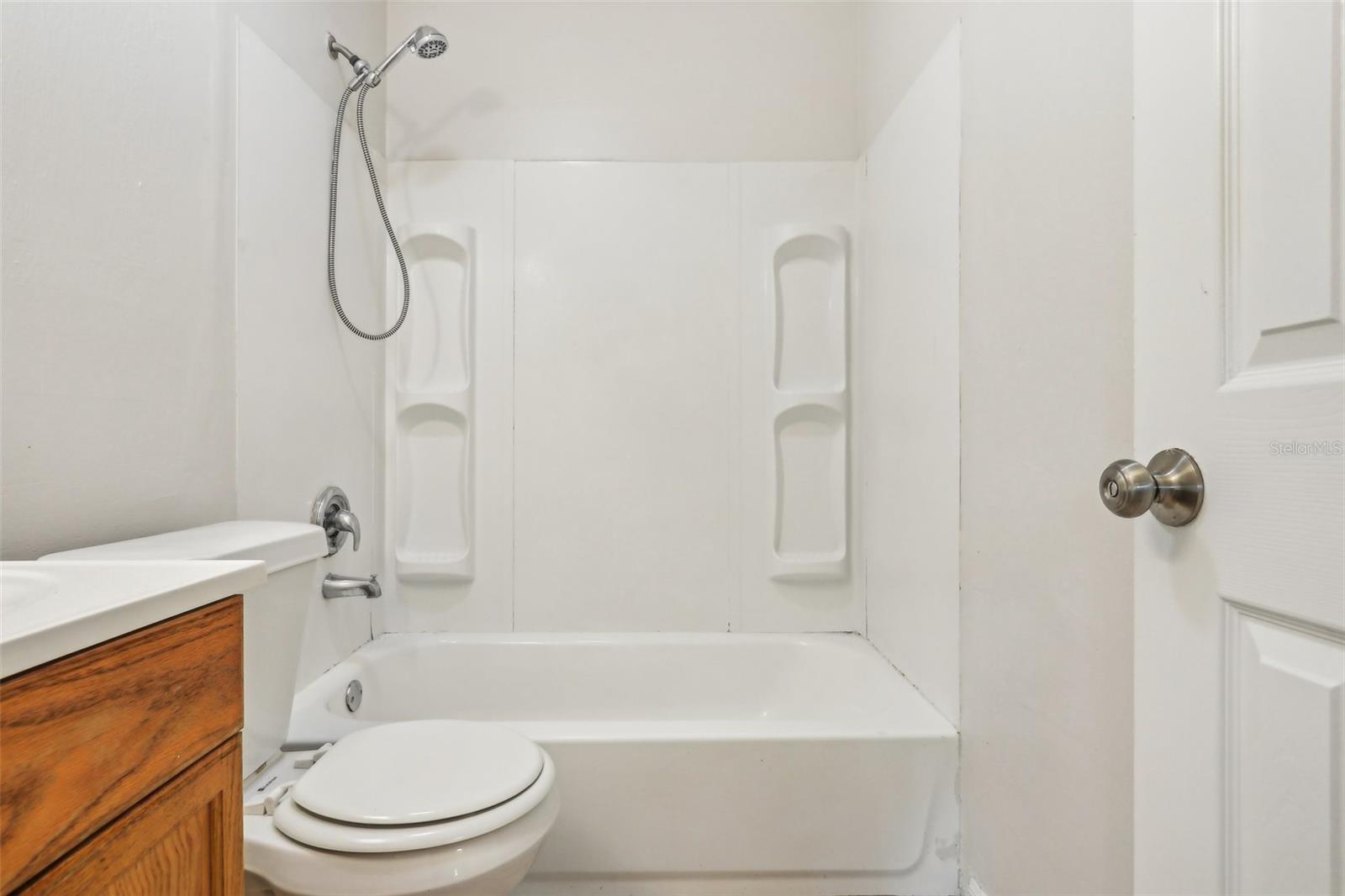 Image 16 of 29 For 384 Zinnia Drive