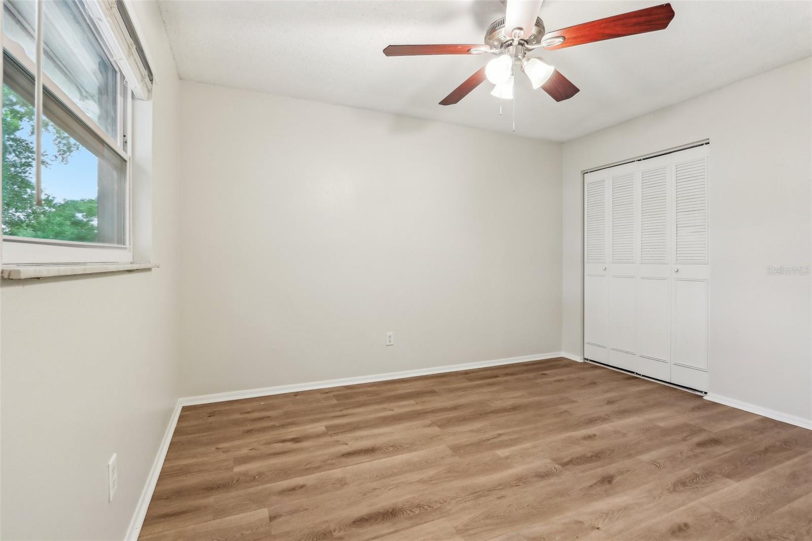 Image 18 of 29 For 384 Zinnia Drive