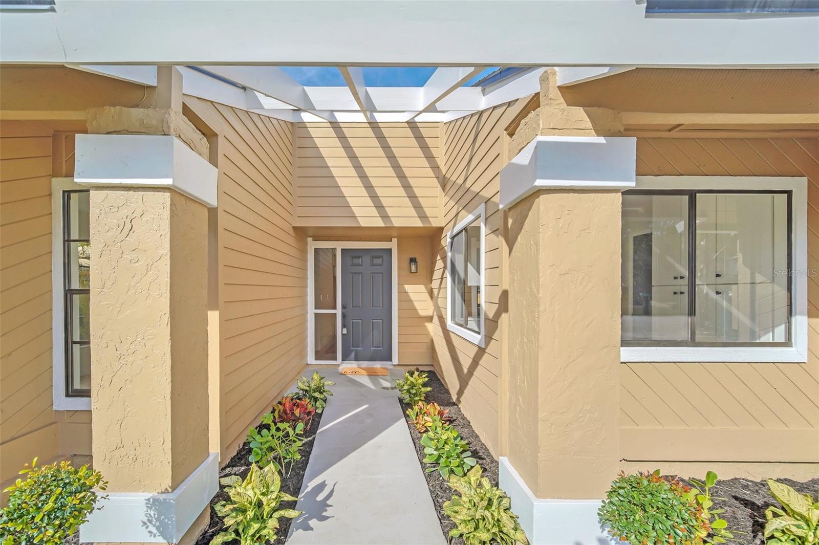 Image 10 of 50 For 8244 Limetree