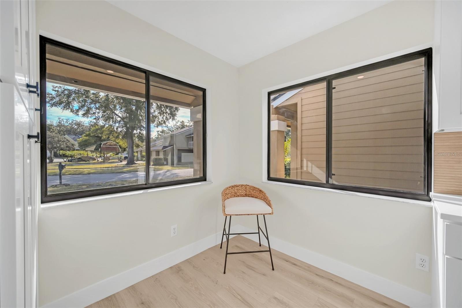 Image 23 of 50 For 8244 Limetree