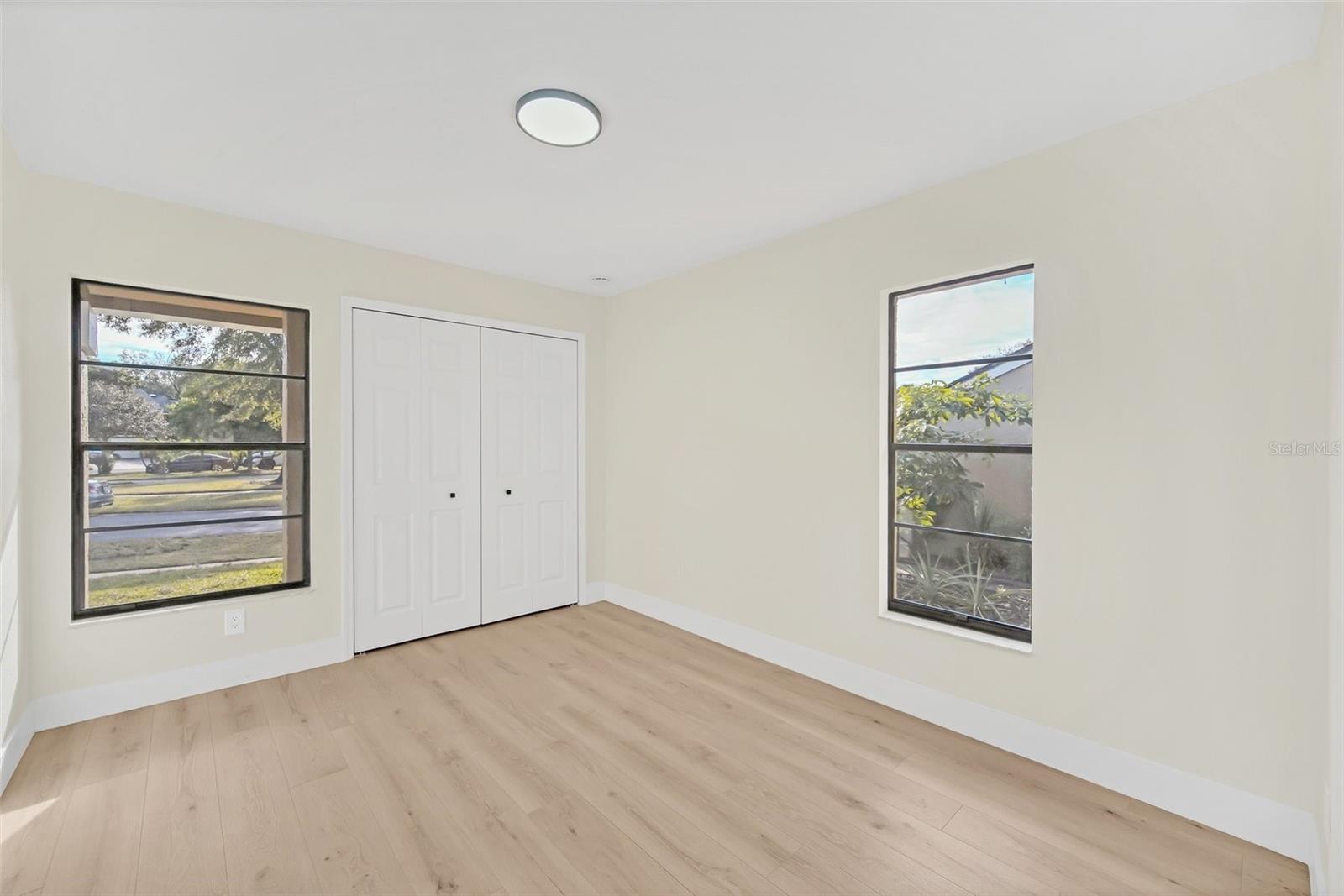 Image 36 of 50 For 8244 Limetree
