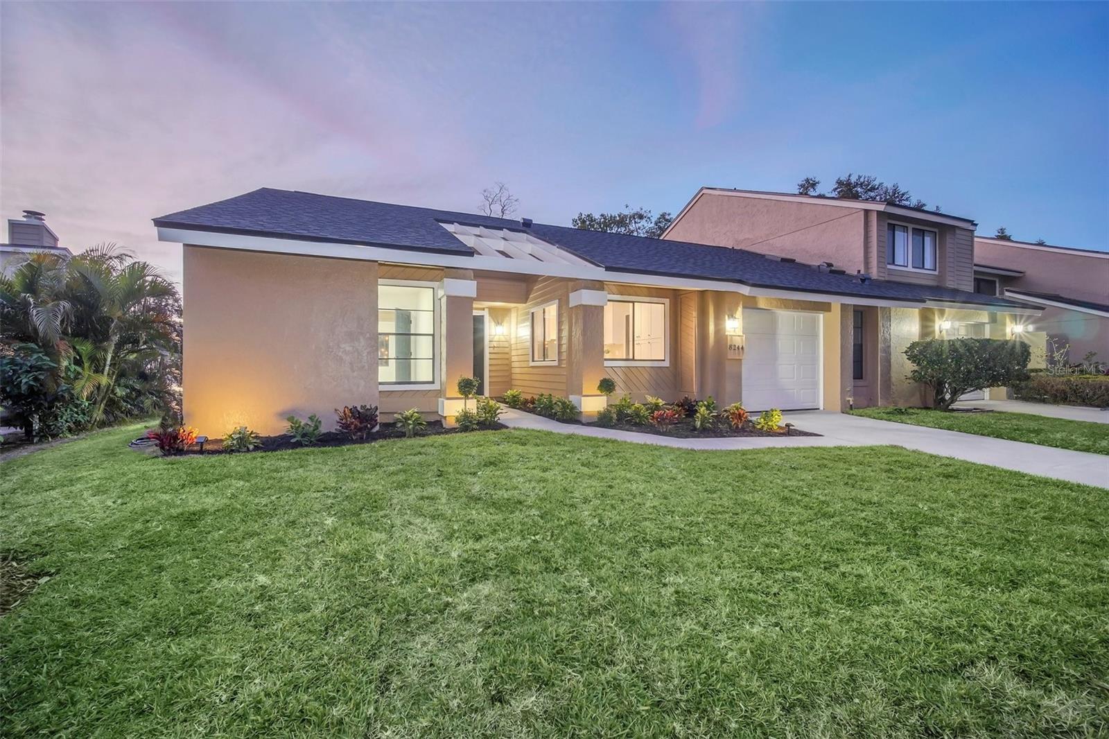 Image 4 of 50 For 8244 Limetree