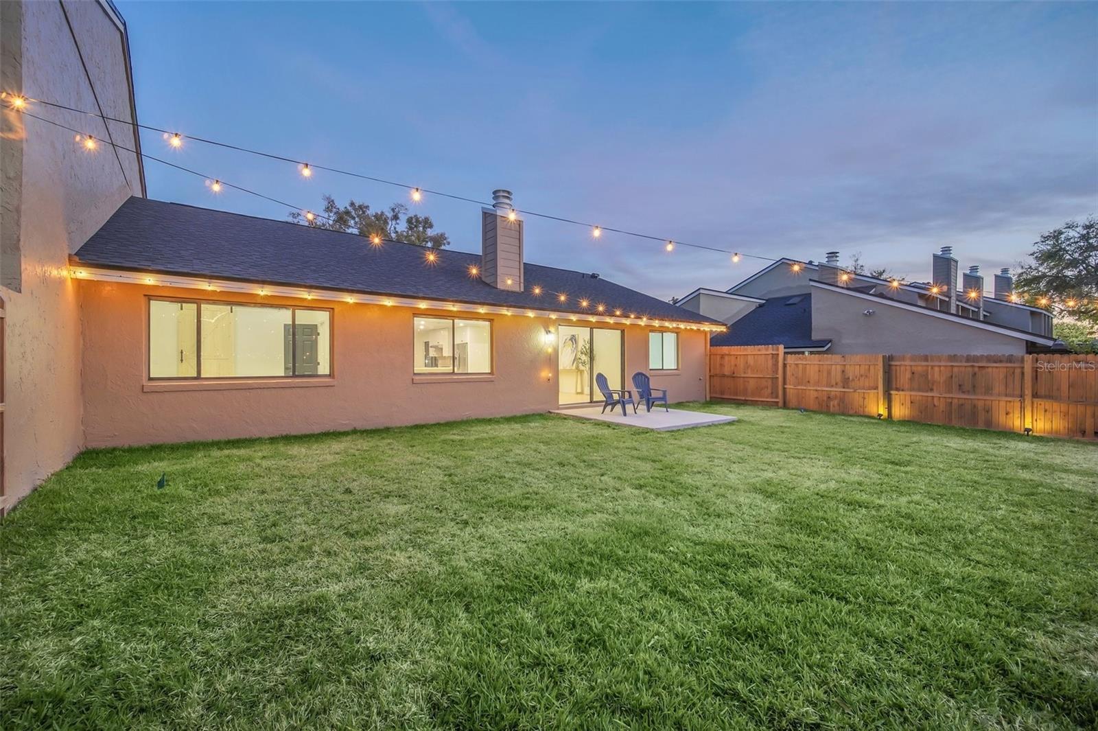 Image 44 of 50 For 8244 Limetree