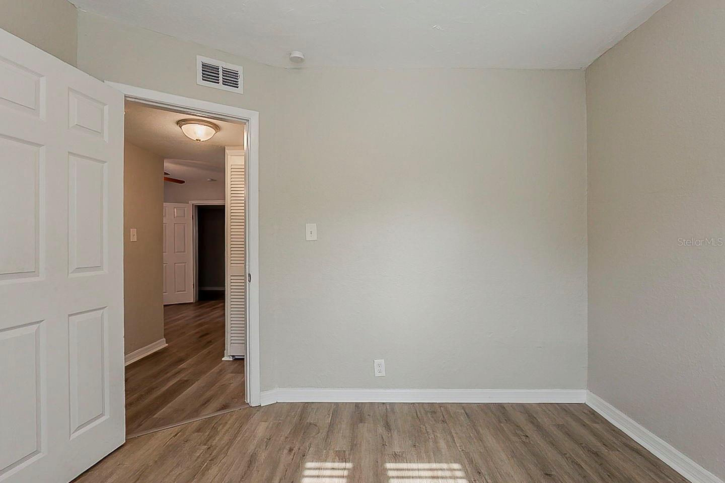 Image 15 of 24 For 4226 Emma Street