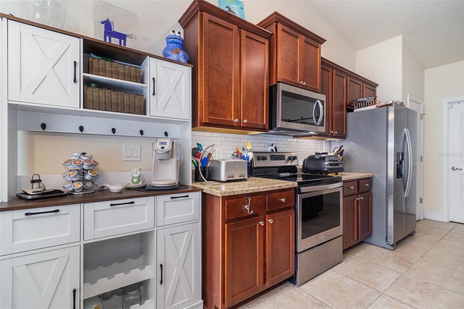 Image 11 of 26 For 186 44th Street
