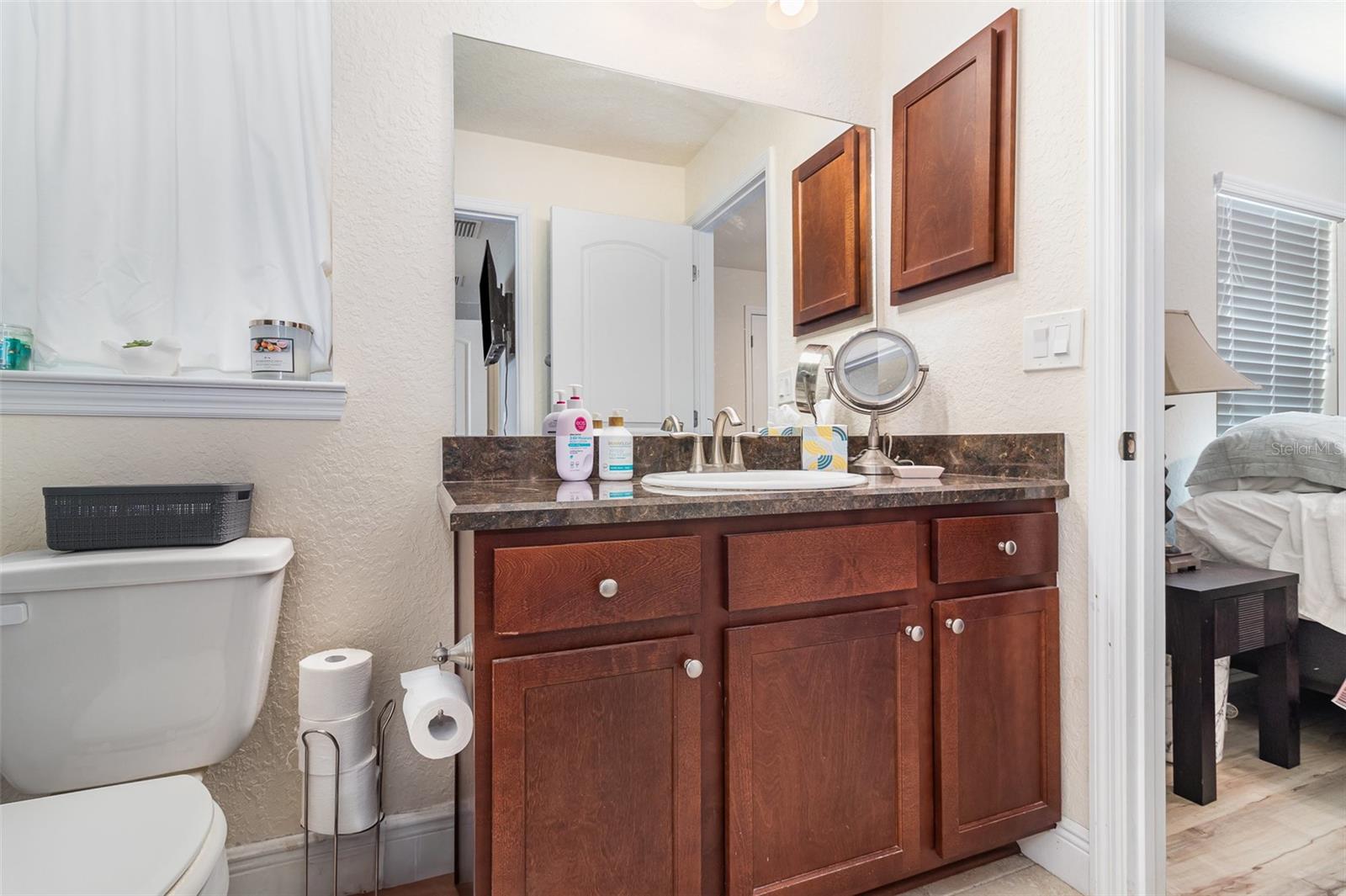Image 16 of 26 For 186 44th Street