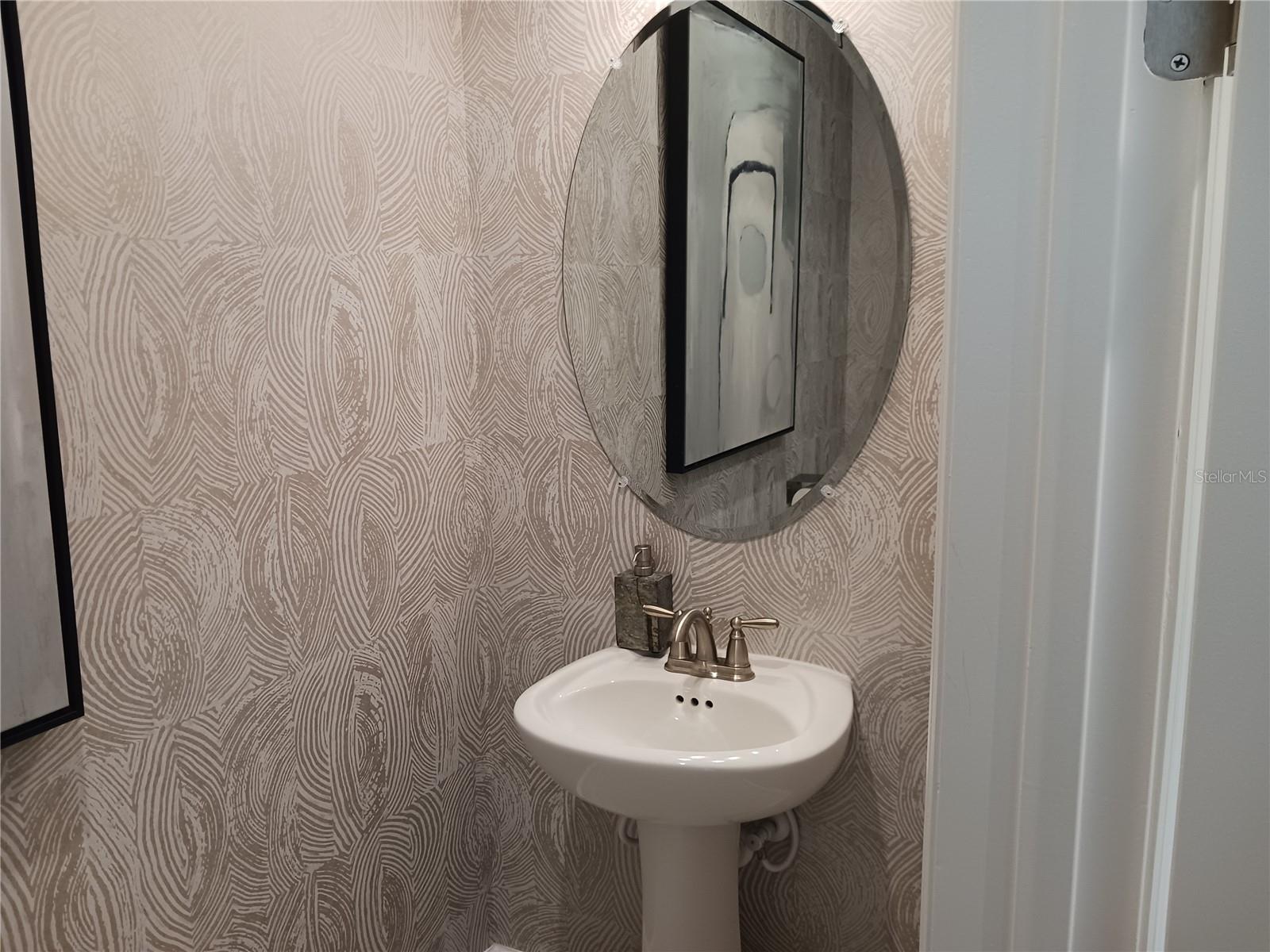 Image 37 of 84 For 7425 Bradbury Circle