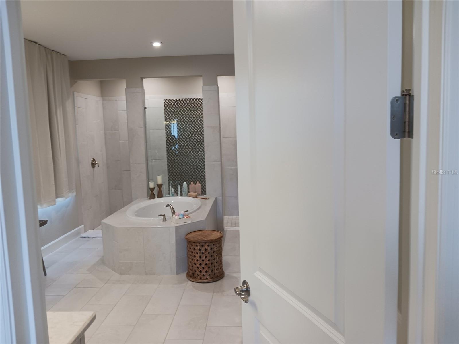 Image 68 of 84 For 7425 Bradbury Circle