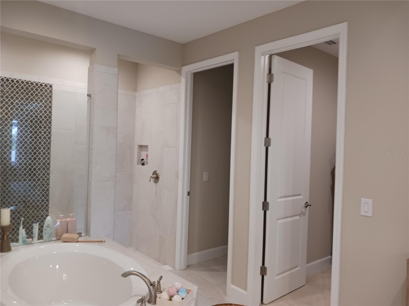 Image 74 of 84 For 7425 Bradbury Circle