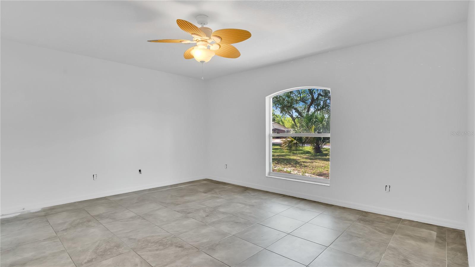 Image 15 of 36 For 5505 Magnolia Avenue