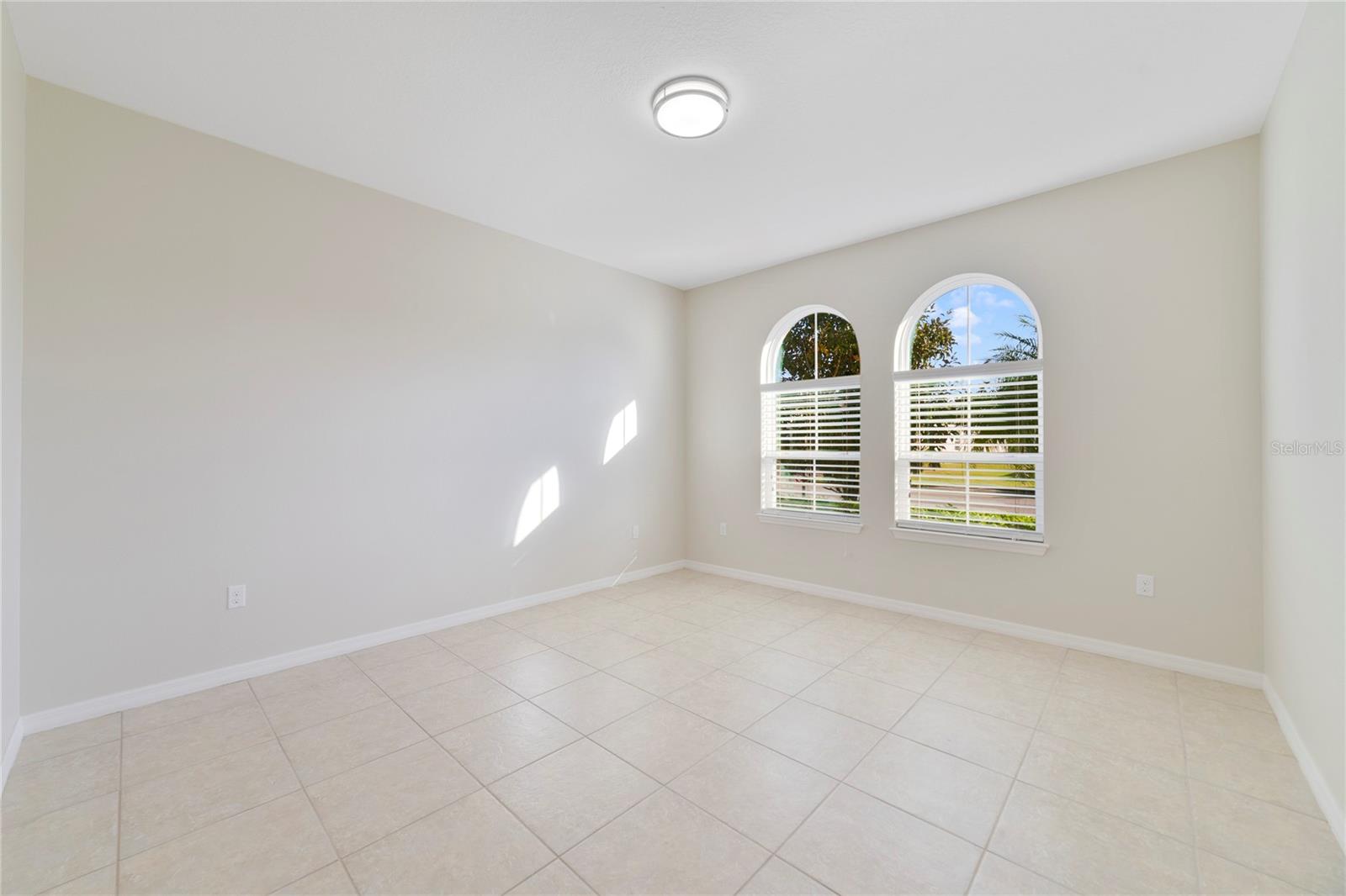 Image 14 of 34 For 801 San Raphael Street
