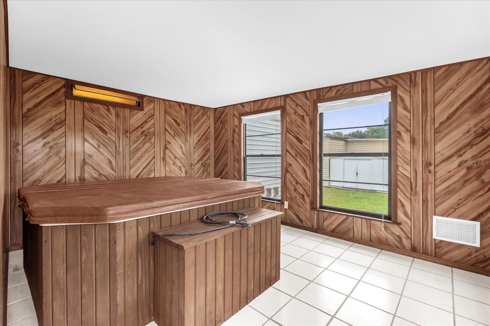 Image 7 of 32 For 17424 Rain Tree Court