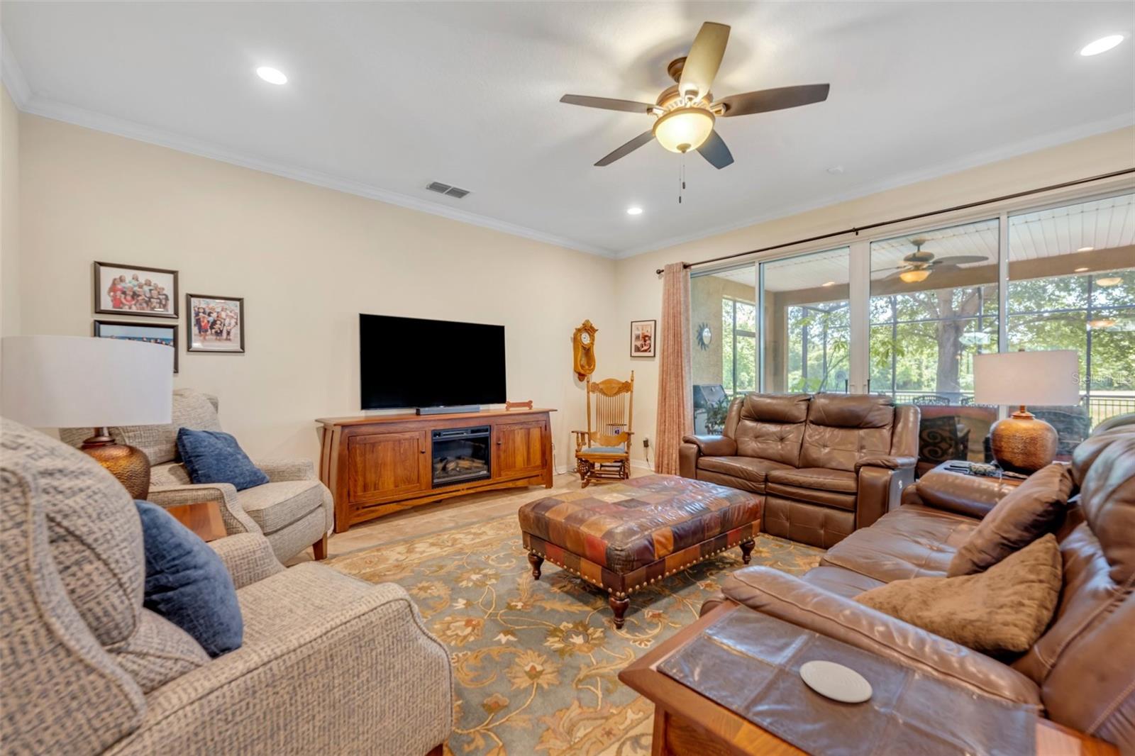 Image 16 of 46 For 369 Torgiano Drive