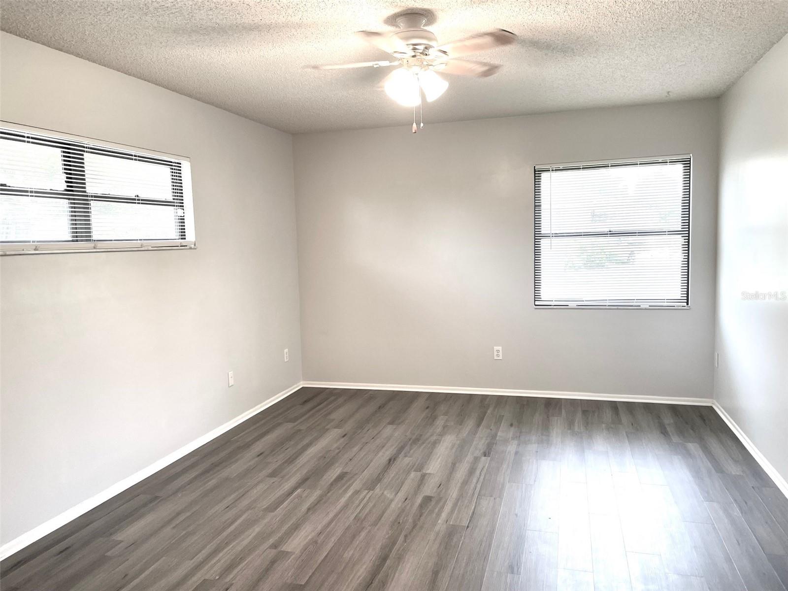 Image 6 of 11 For 298 Quail Court