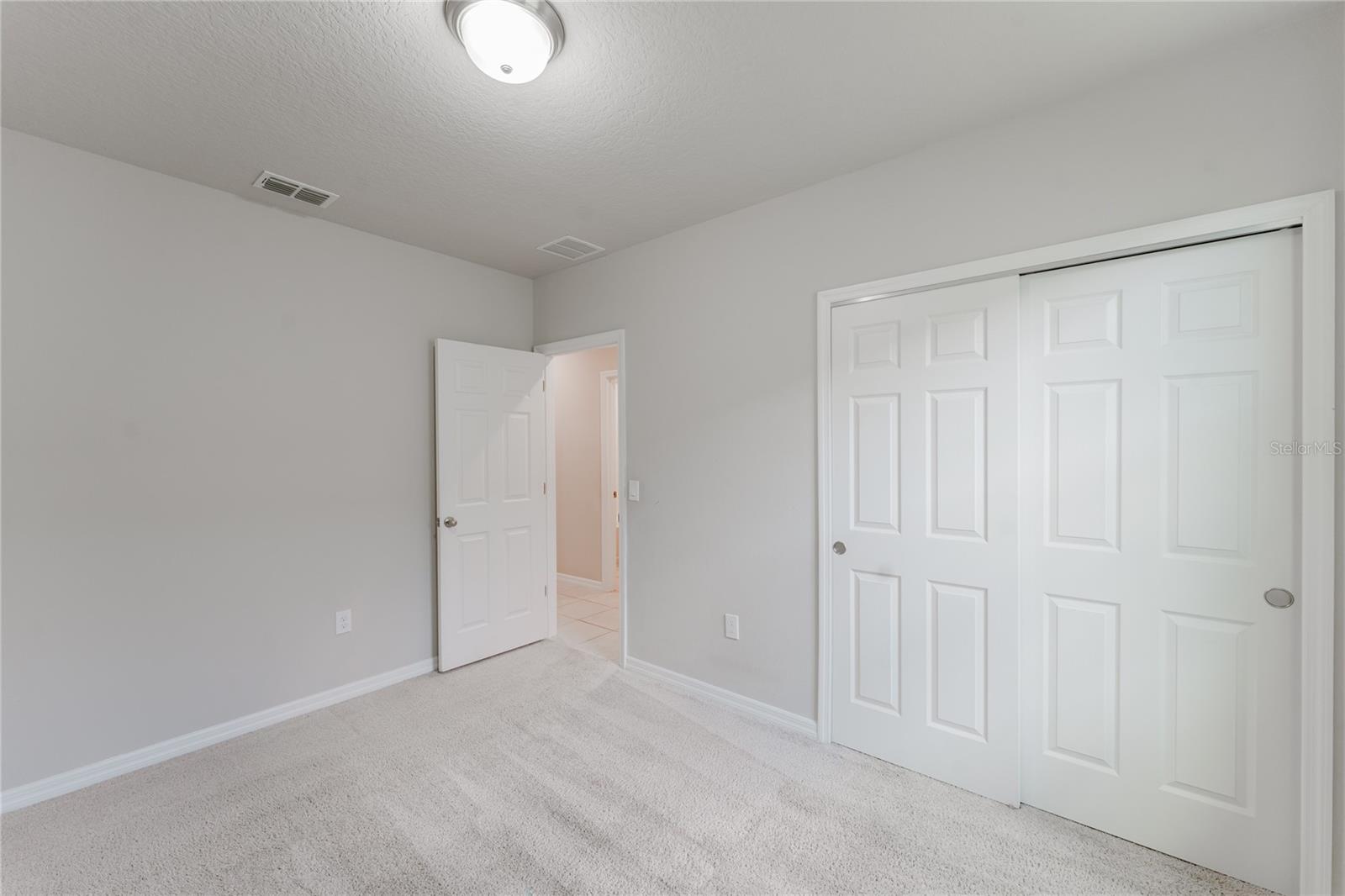 Image 31 of 39 For 856 Teton Street