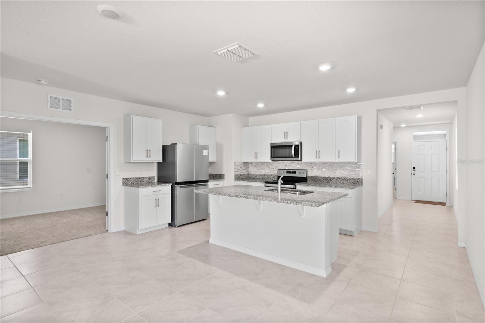 Image 16 of 30 For 280 Caryota Court