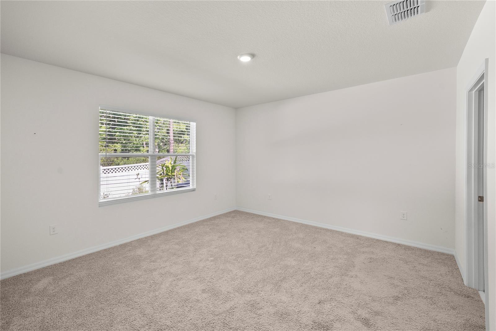Image 5 of 30 For 280 Caryota Court