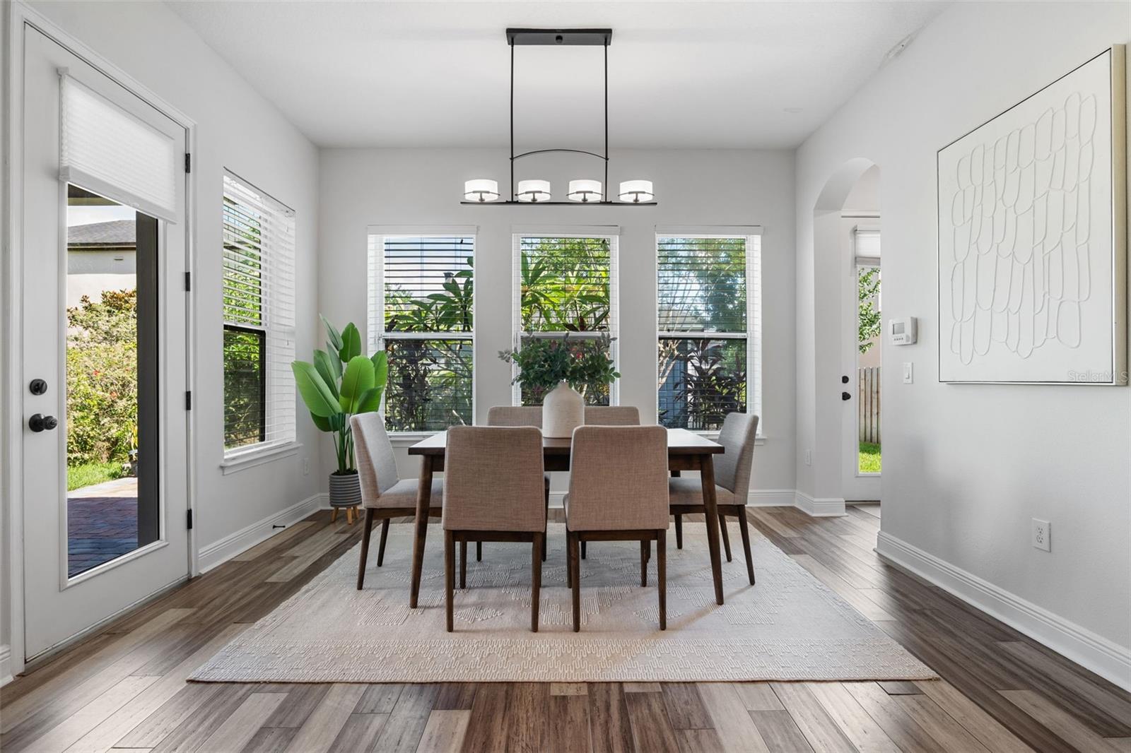 Image 19 of 69 For 8692 Tavistock Lakes Boulevard