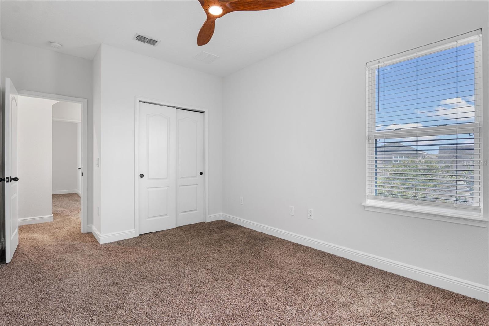 Image 34 of 69 For 8692 Tavistock Lakes Boulevard