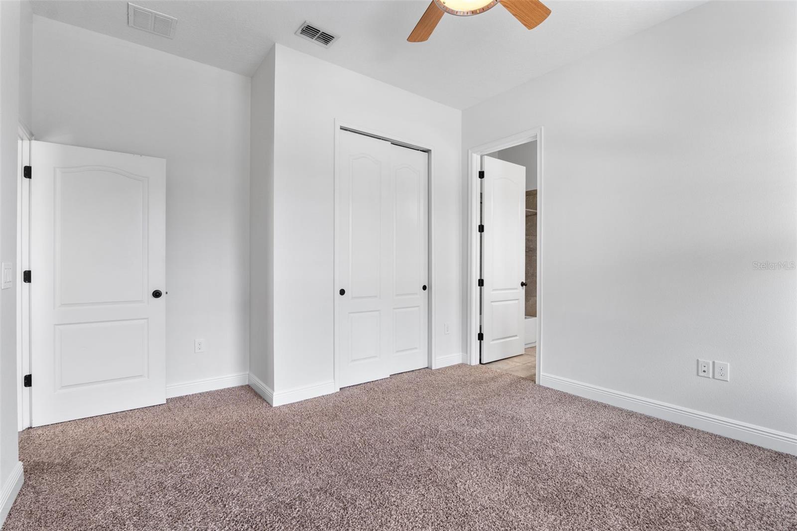 Image 40 of 69 For 8692 Tavistock Lakes Boulevard