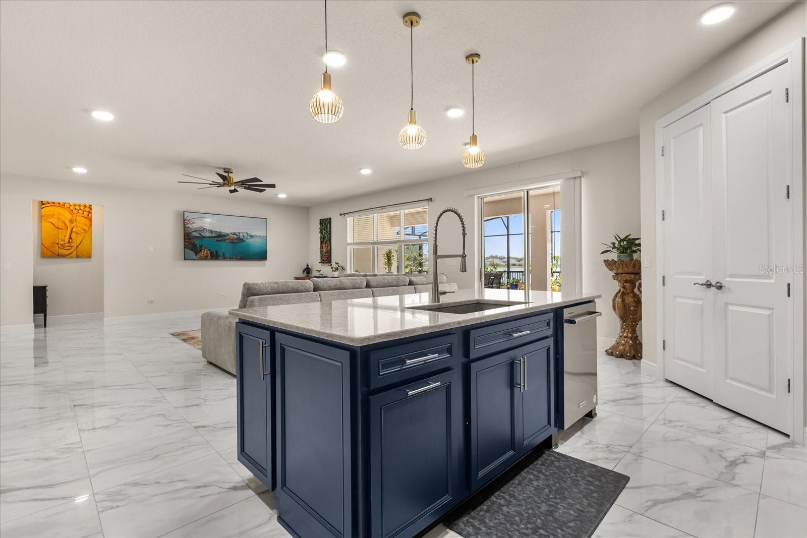 Image 15 of 57 For 13462 Panama Beach Court