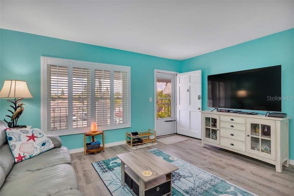 Image 4 of 11 For 680 71st Avenue 9