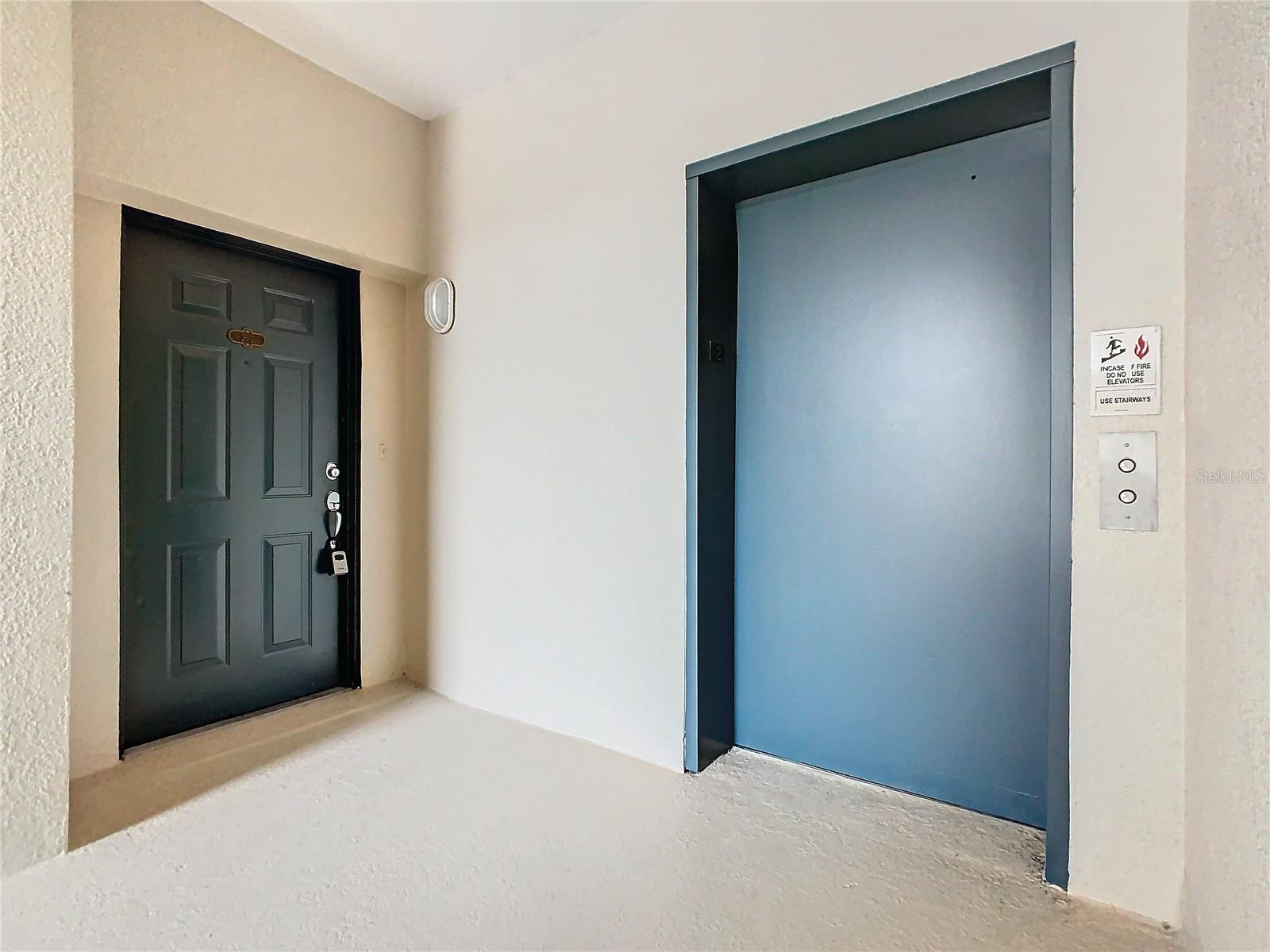 Image 3 of 72 For 3000 Laurel Park Lane 202