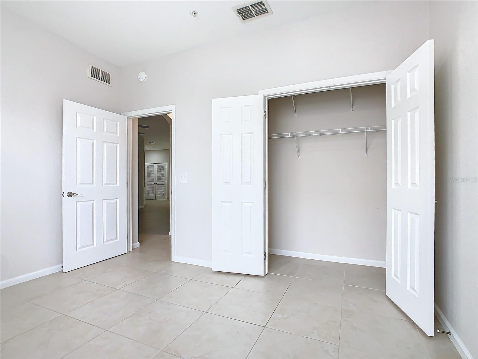 Image 45 of 72 For 3000 Laurel Park Lane 202