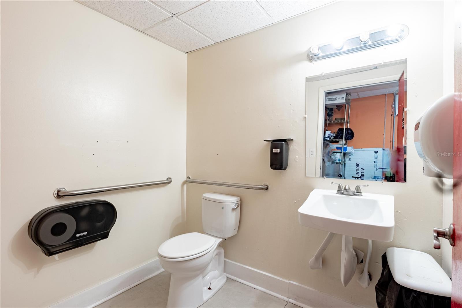 Image 14 of 22 For 115 Flagler Avenue