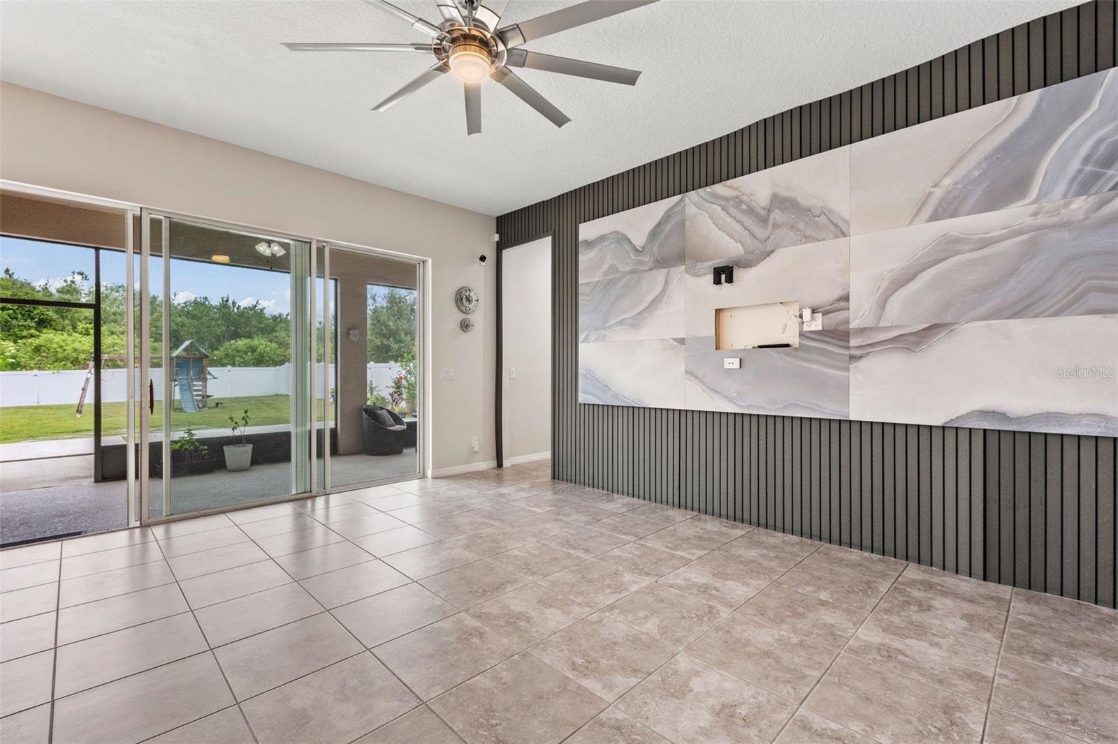 Image 15 of 28 For 4783 Riverwalk Drive