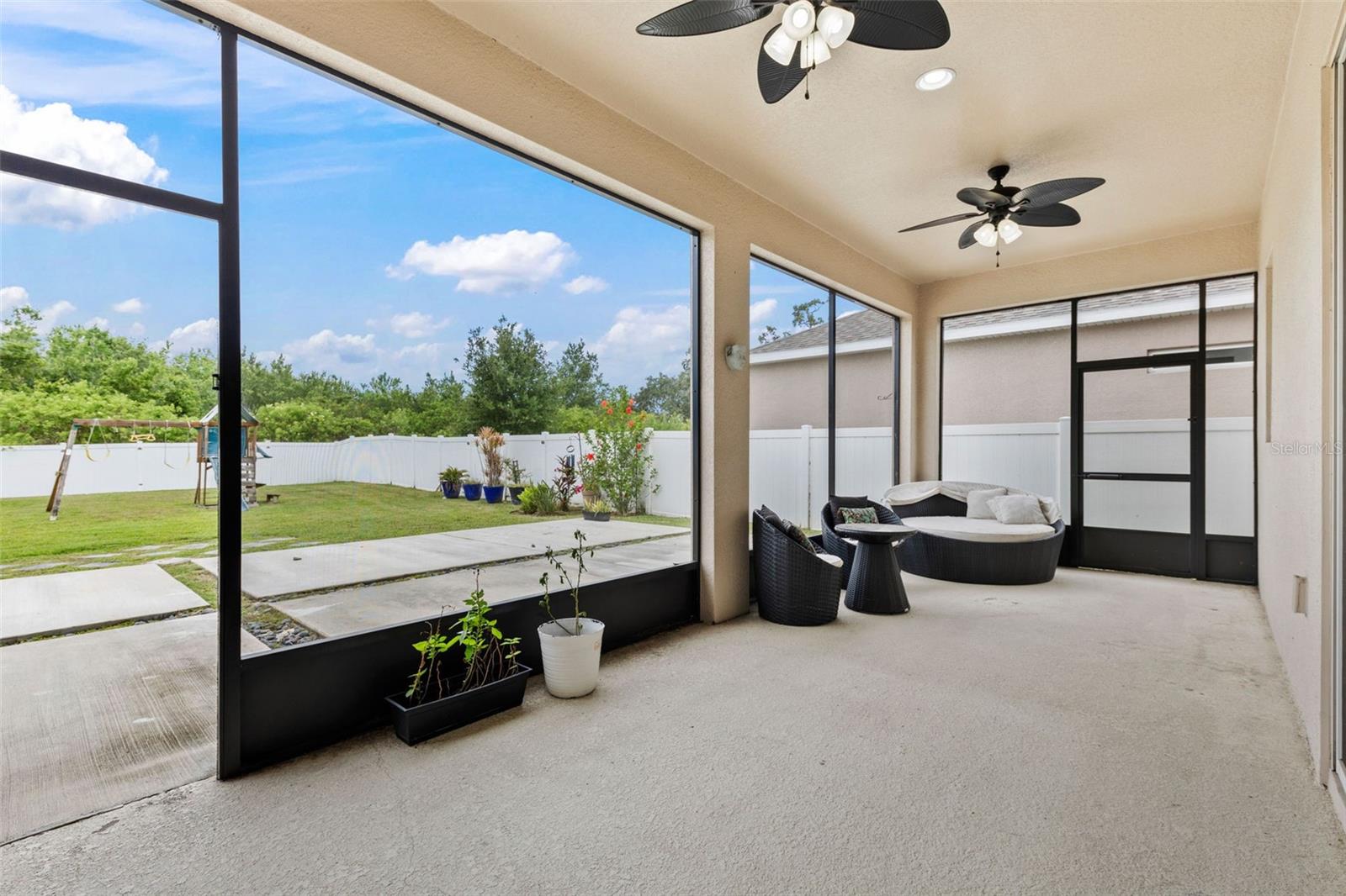 Image 16 of 28 For 4783 Riverwalk Drive
