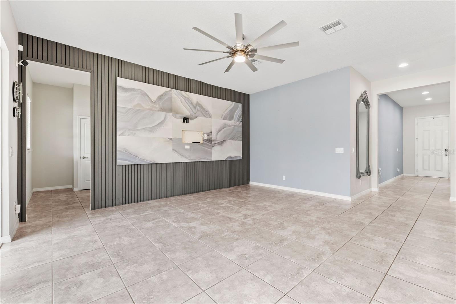 Image 8 of 28 For 4783 Riverwalk Drive