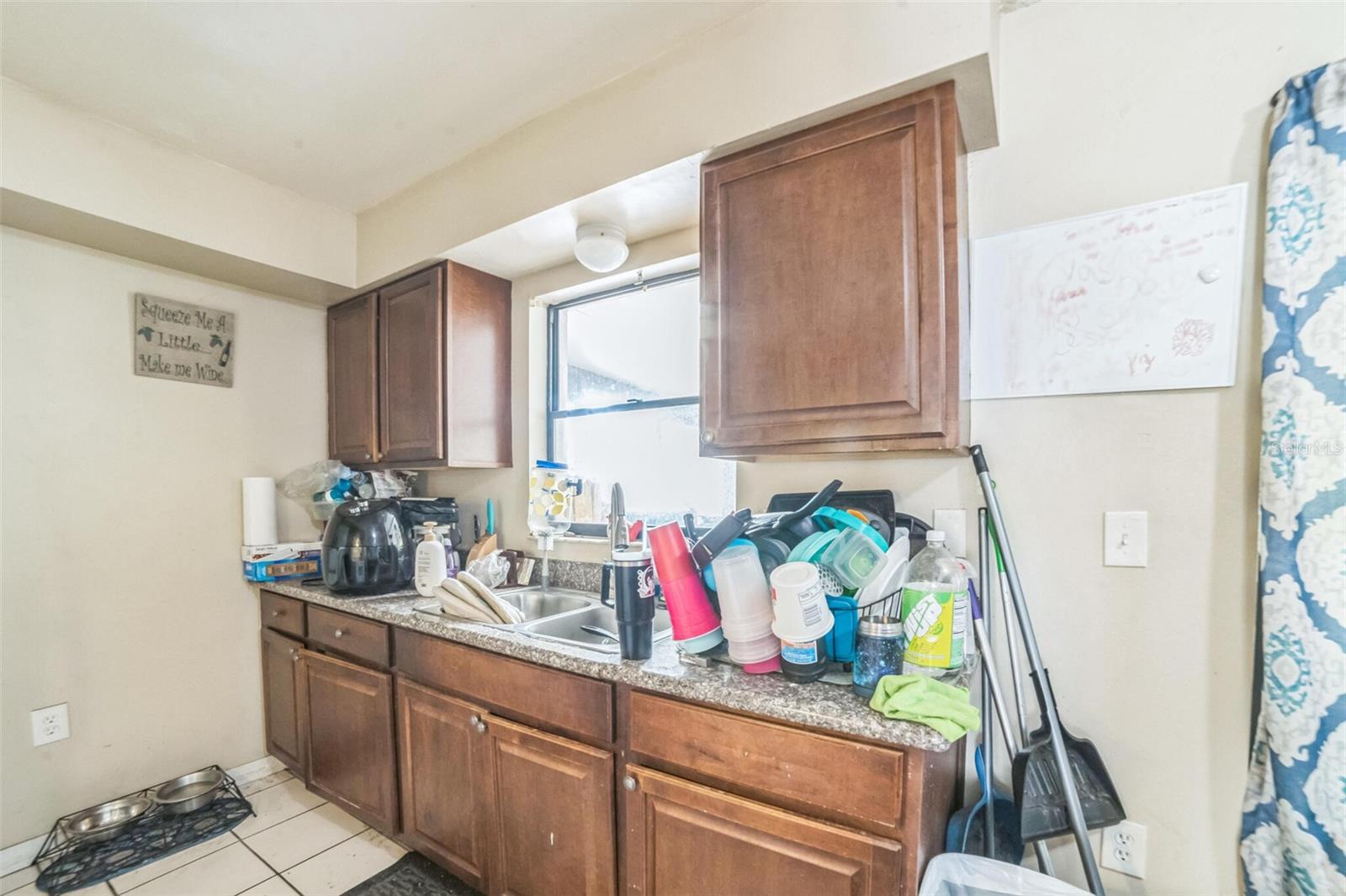 Image 10 of 33 For 3711 Shady Grove Circle