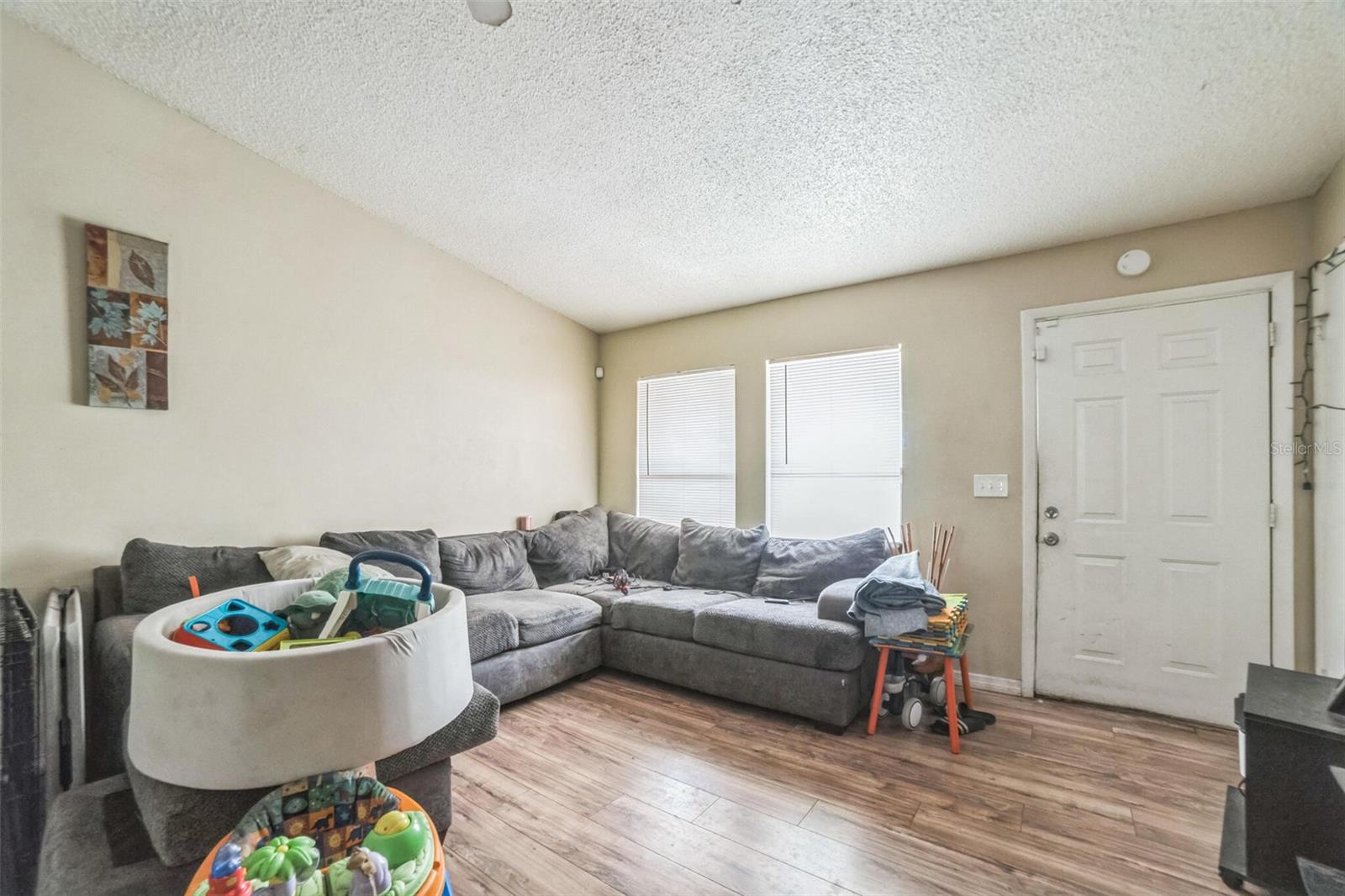 Image 6 of 33 For 3711 Shady Grove Circle