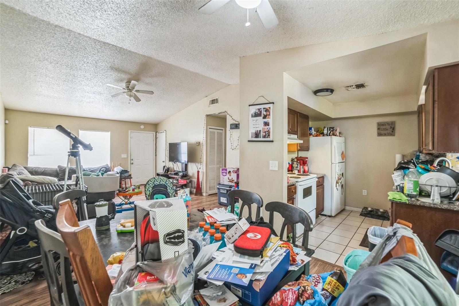 Image 7 of 33 For 3711 Shady Grove Circle