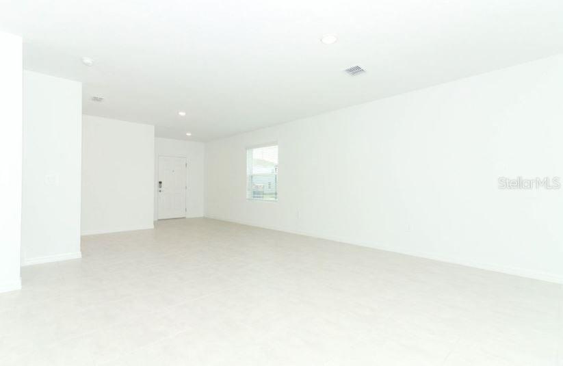 Image 14 of 30 For 306 Wayland Drive