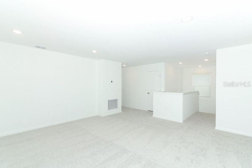 Image 17 of 30 For 306 Wayland Drive