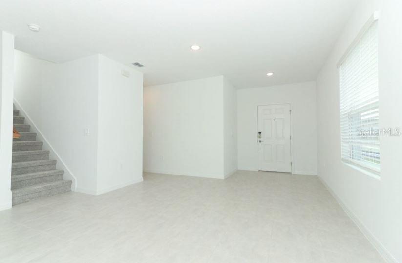 Image 9 of 30 For 306 Wayland Drive