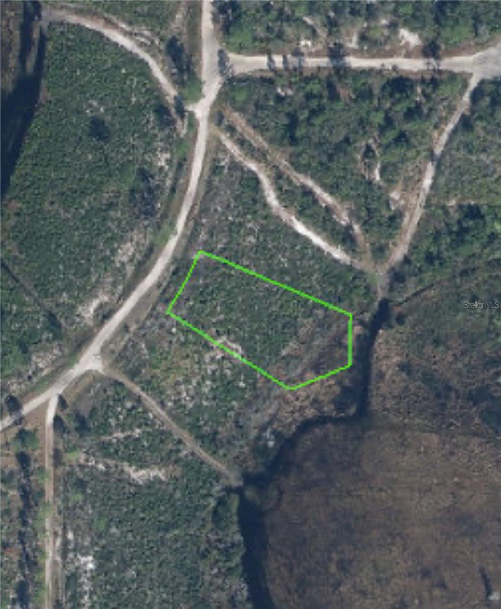 Listing Details for 342 Quail Circle, SEBRING, FL 33872