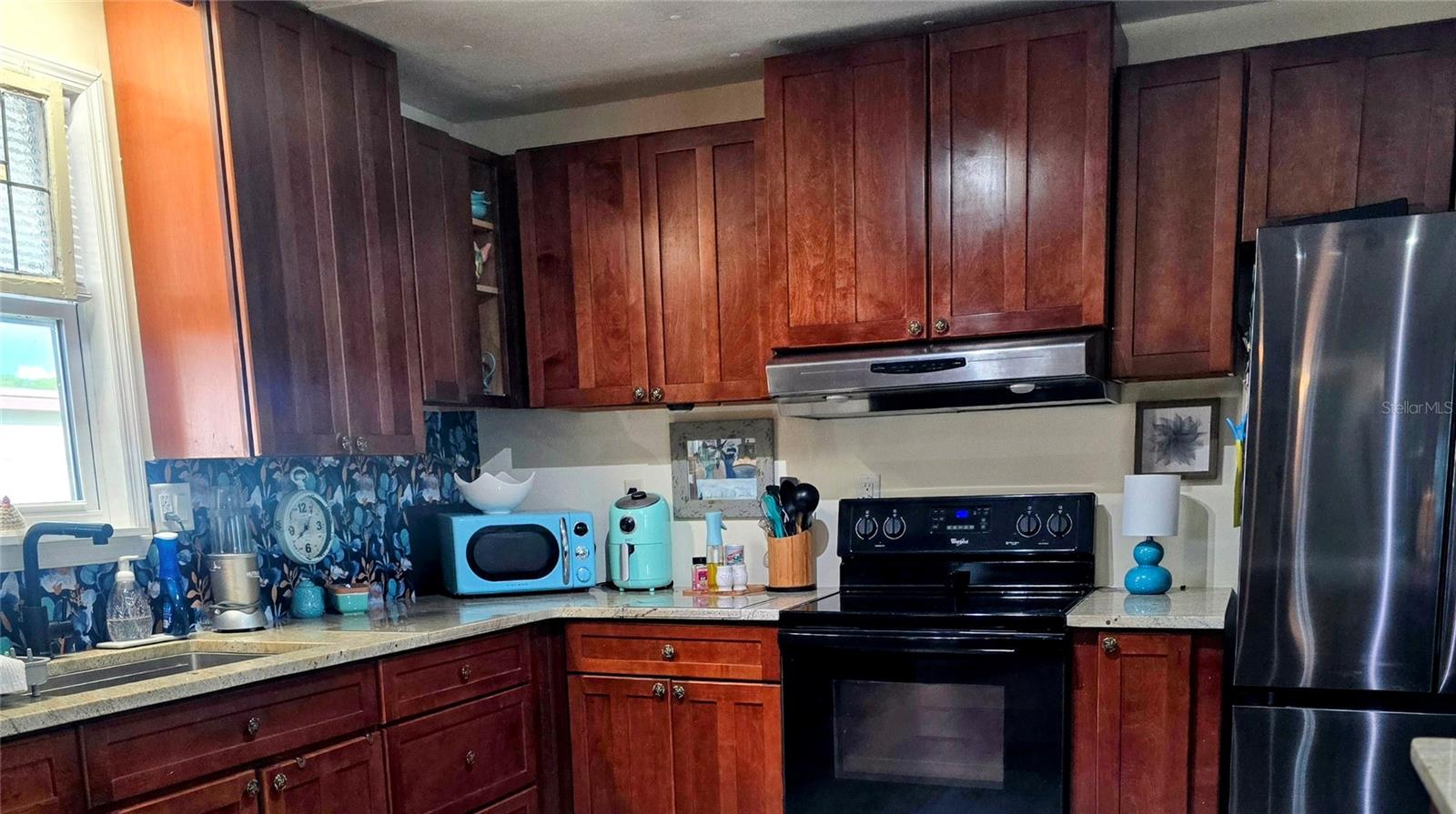 Image 7 of 27 For 9790 66th Street N 100
