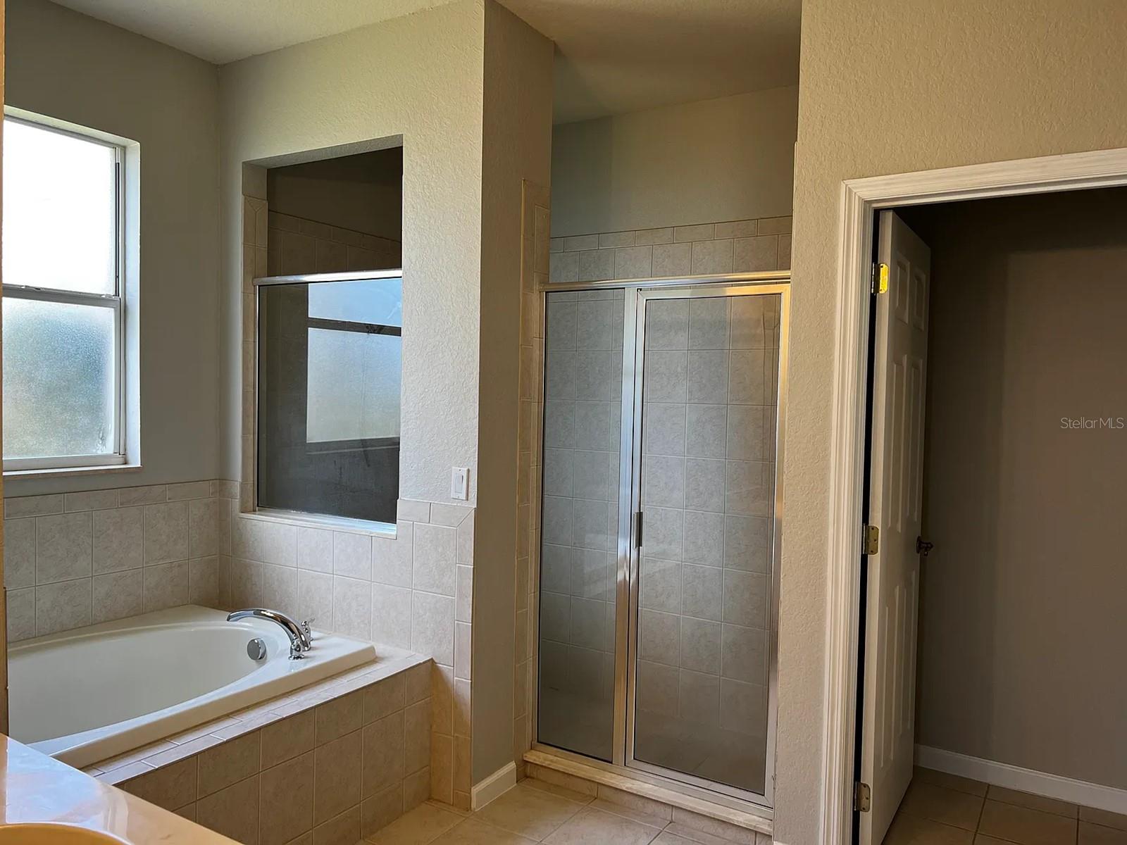 Image 11 of 19 For 2706 Bartlet Drive