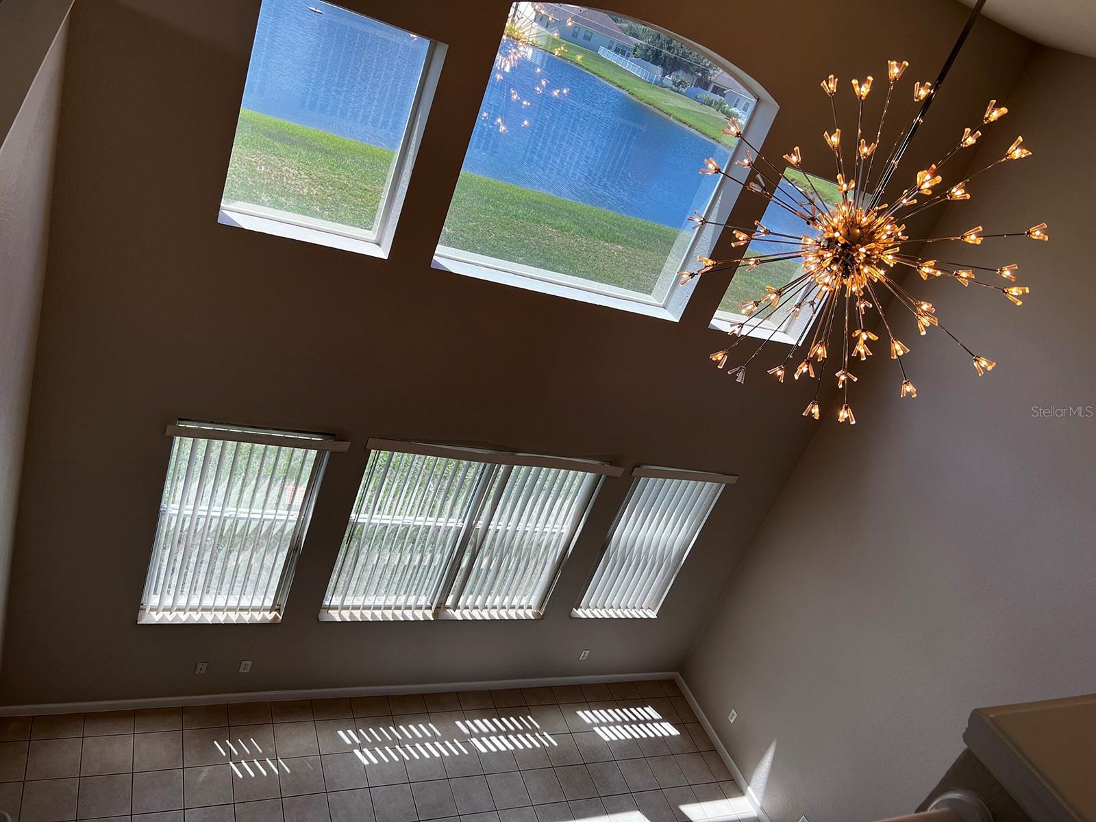 Image 4 of 19 For 2706 Bartlet Drive