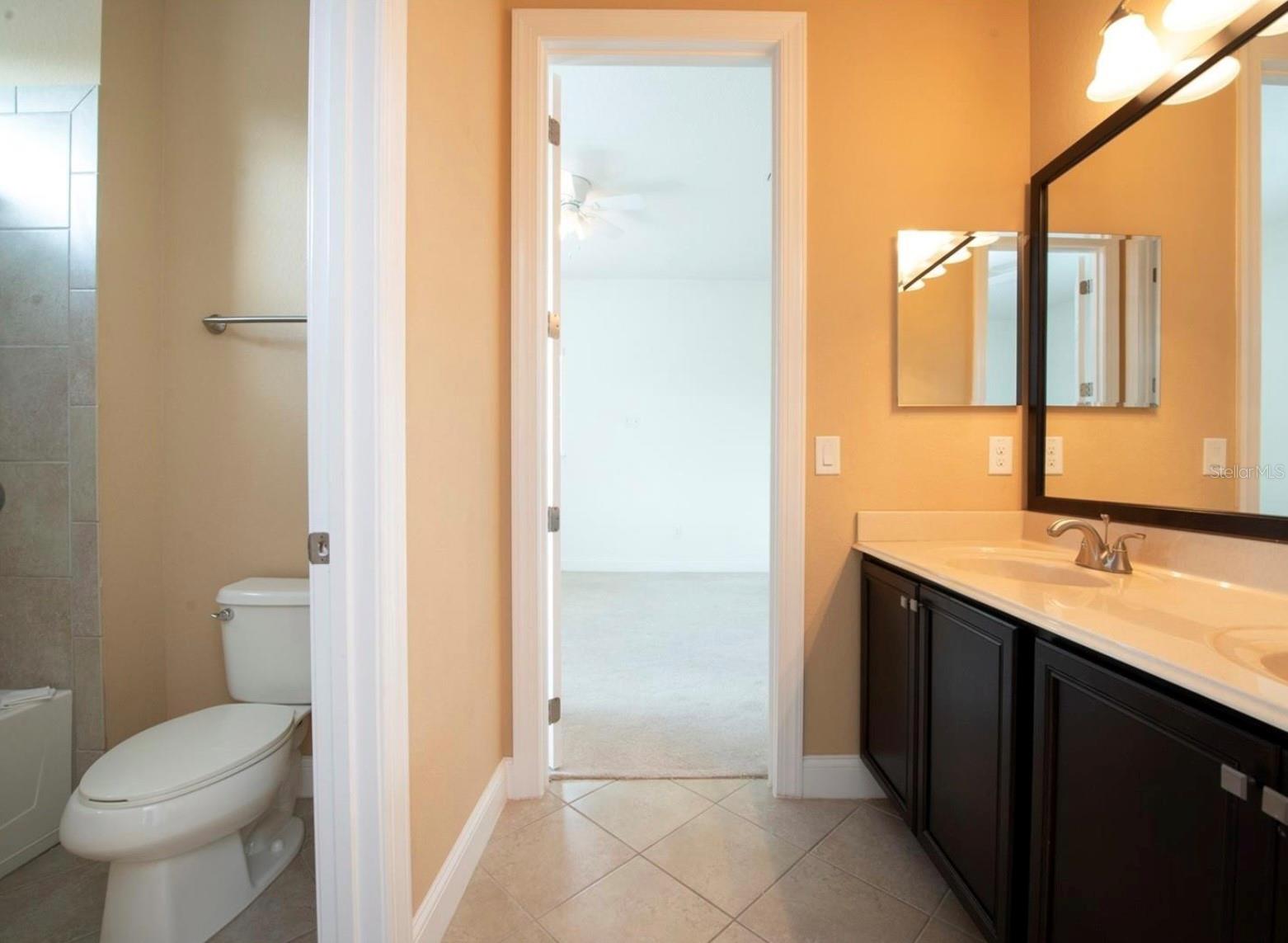 Image 23 of 33 For 11415 Waterstone Loop Drive